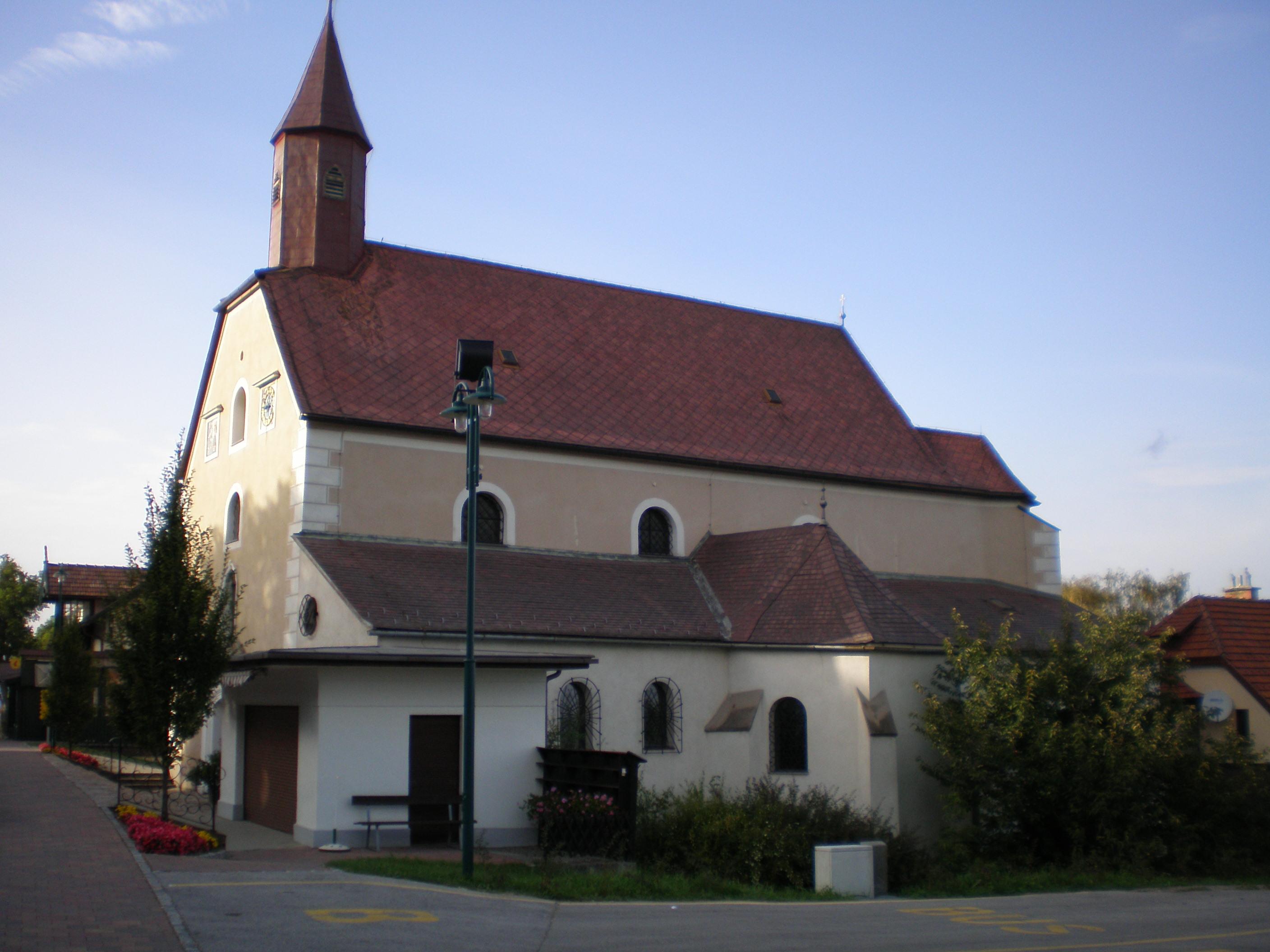 Pfarr- und Wallfahrtskirche St. Corona am Wechsel