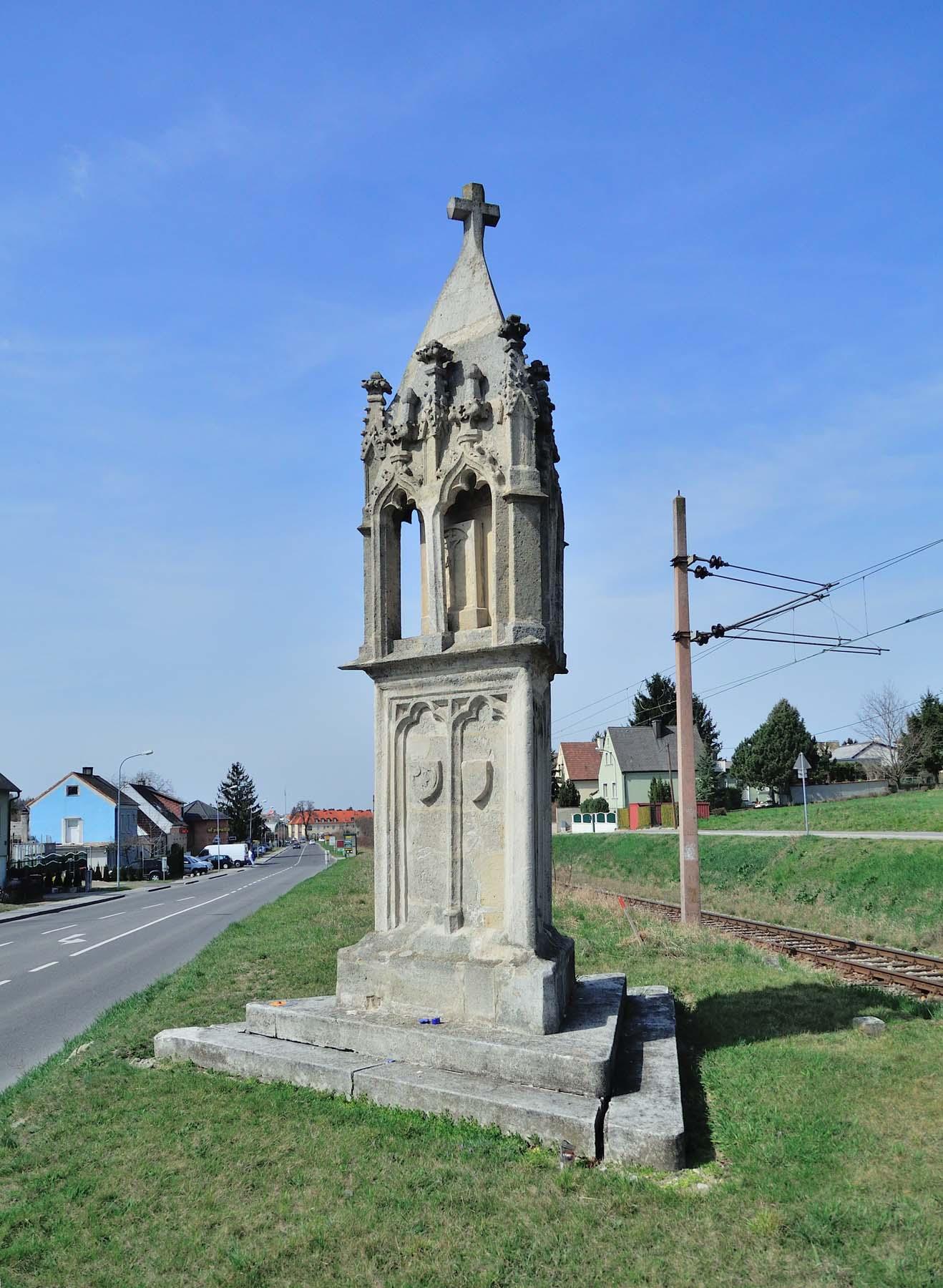 Dreieckiges Kreuz