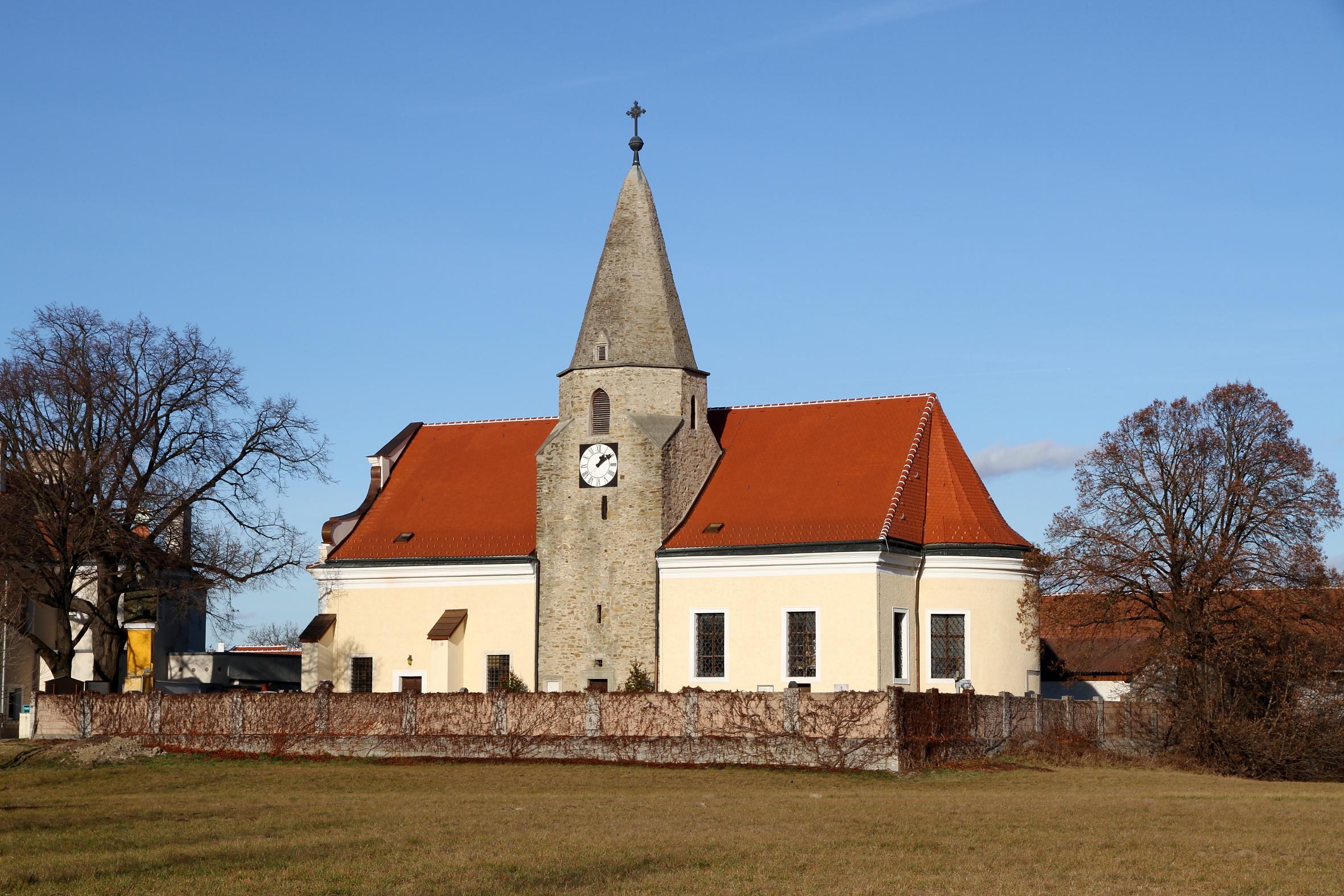 Kath. Pfarrkirche Maria Geburt