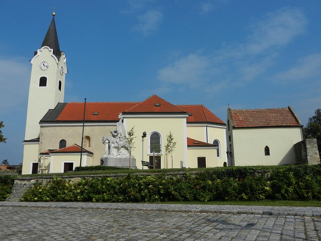 Pfarrkirche Göttlesbrunn