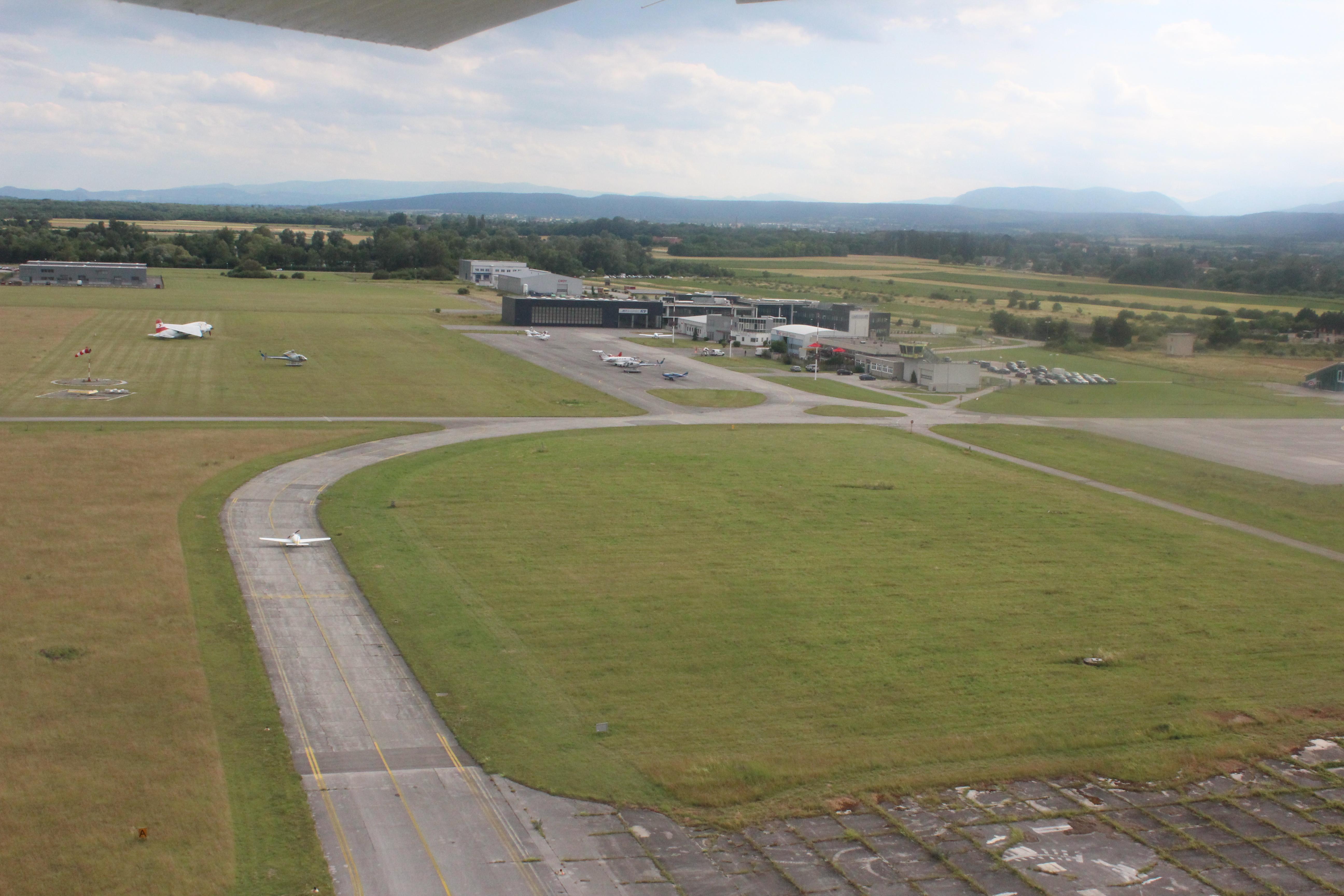 Flugplatz Vöslau